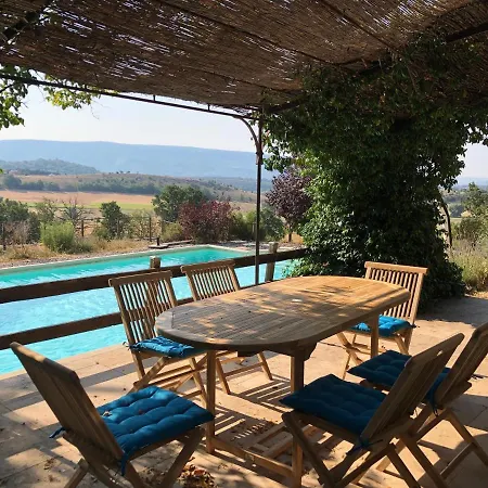 L'arbre D'alice Guest house Ongles