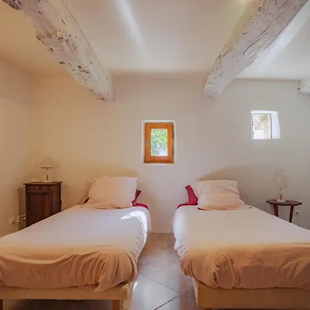 Πανσιόν L'arbre D'alice 4*