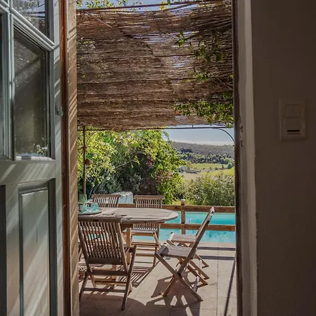 L'arbre D'alice Guest house Ongles